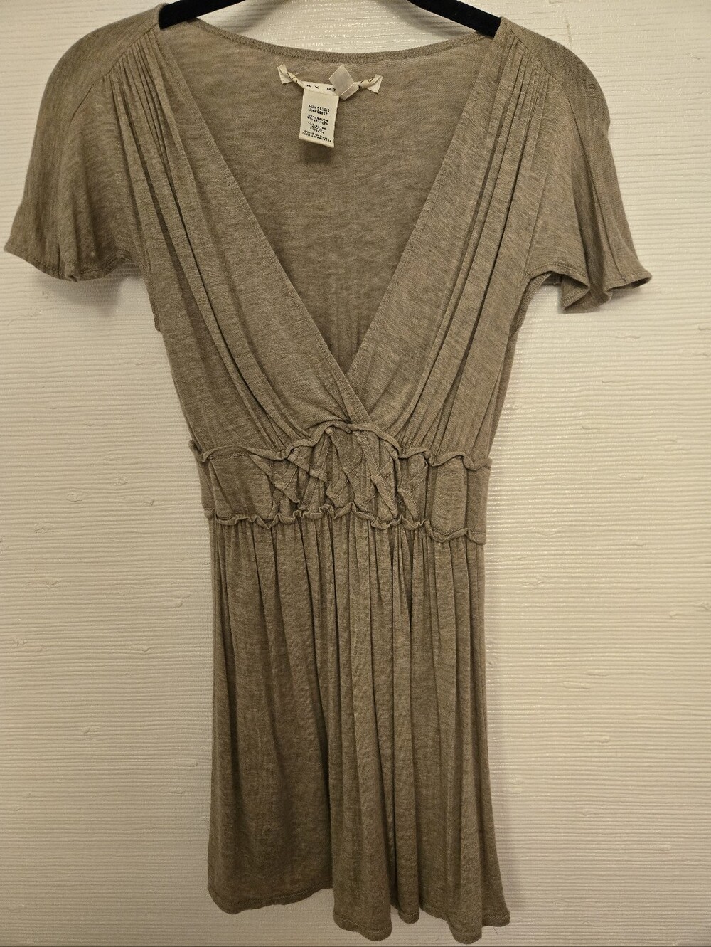 Max Studio Women's Taupe Short-Sleeve V-Neck Top - XS